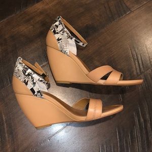 ❤️NWOT❤️ Seychelles Wedge Sandal